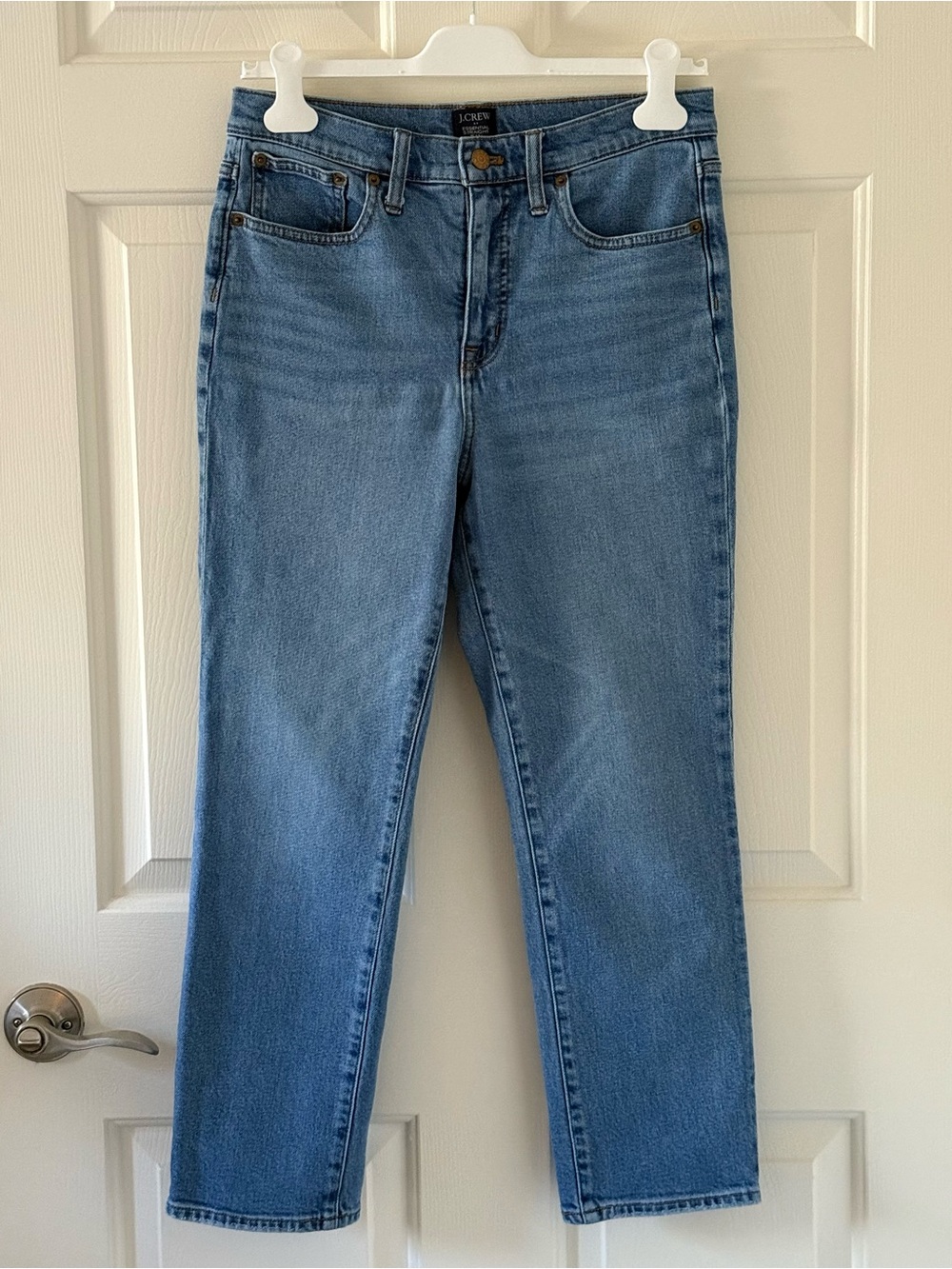 J.Crew Essential Straight Jeans Size 29 Medium Wash